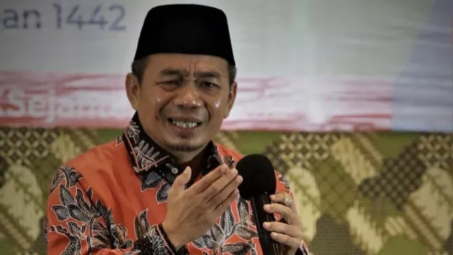PKS Kecam Penista Agama, Jozeph Paul Zhang Siap Diciduk! - GenPI.co