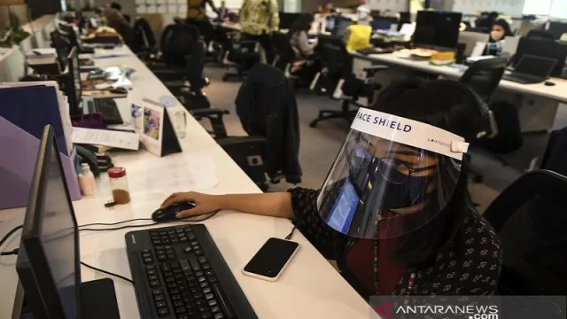 Hari Pertama PSBB, 3 Kantor di Jakarta Dapat Hadiah Sidak Pemkot - GenPI.co Hari Pertama PSBB, 3 Kantor di Jakarta Dapat Hadiah Sidak Pemkot - GenPI.co