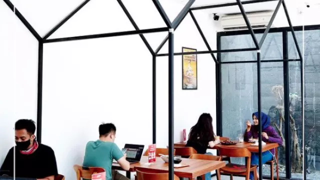 Pesanan Meledak, Hangry Raup Untung 22 Kali Lipat Selama Pandemi - GenPI.co Pesanan Meledak, Hangry Raup Untung 22 Kali Lipat Selama Pandemi - GenPI.co
