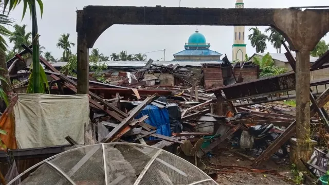 Bayi 4 Bulan Menjadi Korban Angin Kencang di Riau - GenPI.co