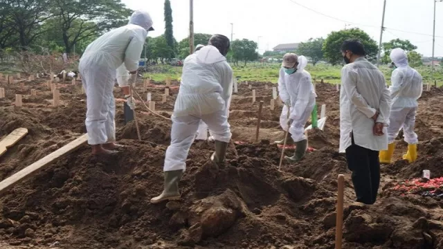 Kematian Covid-19 Melonjak, Pemprov DKI Siapkan 5 Lahan Makam - GenPI.co