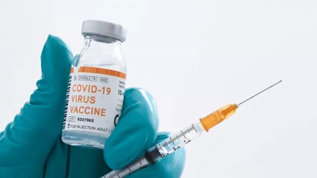 Vaksin Tahap 3 Tiba di Tanah Air, Pemerintah Tegas Bilang Begini - GenPI.co