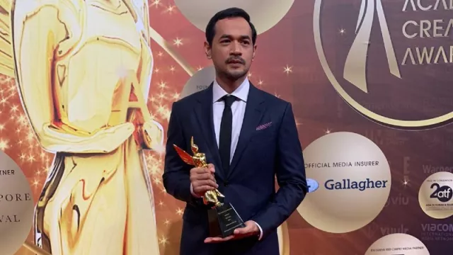 Selamat! Oka Antara Raih Penghargaan Aktor Terbaik di Singapura - GenPI.co