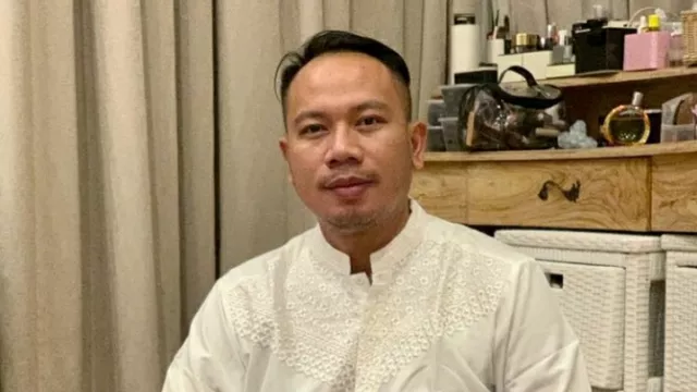 Kaget, Vicky Prasetyo Ungkap Alasan Ingin Nikahi Ayu Azhari - GenPI.co