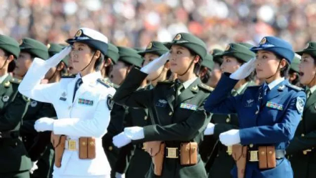 Beda dengan Amerika, Militer China Tak Ada yang Kena Corona - GenPI.co