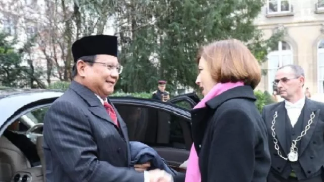 Aura Prabowo Luar Biasa, Menteri Pertahanan Prancis pun Terpesona - GenPI.co