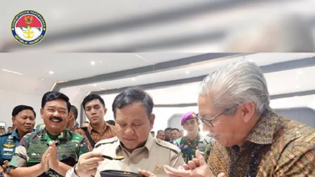Makan Ransum Militer, Jiwa Prajurit Prabowo Subianto Luar Biasa - GenPI.co