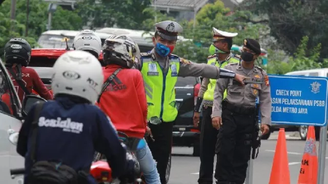 Bagai Bom Waktu, Virus Corona di Jakarta Kembali Meledak - GenPI.co
