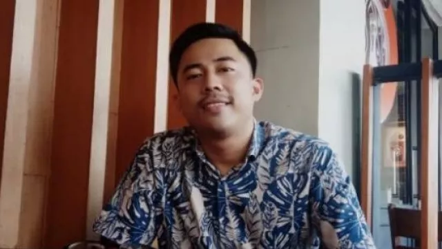 Renaldi Saputra: Dulu Pengamen, Kini Wakil Rakyat Termuda - GenPI.co
