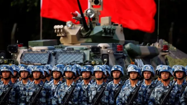 Militer China Memang Brutal, tapi Xi Jinping Malah Lemas - GenPI.co