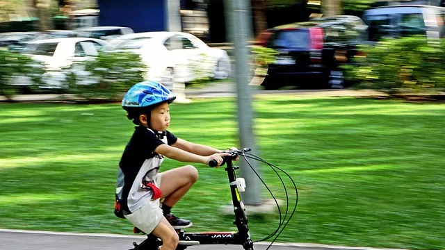 5 Cara Memilih Sepeda untuk Anak agar Tetap Aman - GenPI.co