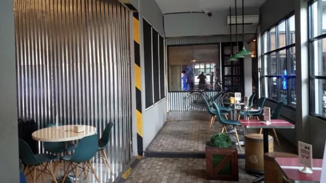 Mau Ngopi Cozy di Jakarta Barat? Seulawah Siapkan Kopi Sanger - GenPI.co Mau Ngopi Cozy di Jakarta Barat? Seulawah Siapkan Kopi Sanger - GenPI.co