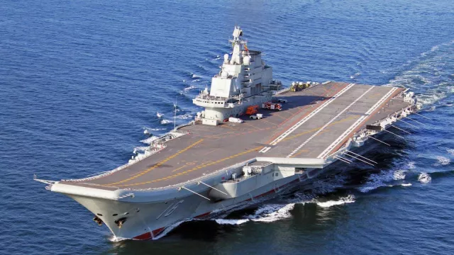 Kapal Perang Raksasa China Bikin Amerika Panas Dingin - GenPI.co
