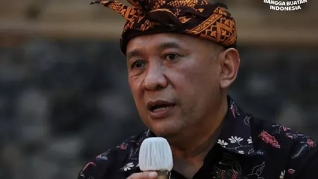 Menteri Teten Masduki: Hadapi Persaingan, UMKM Harus Go Digital - GenPI.co Menteri Teten Masduki: Hadapi Persaingan, UMKM Harus Go Digital - GenPI.co