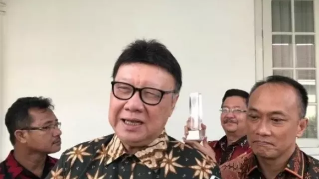 Nih Dia Pegawai Nyiyir Prokhilafah, Langsung Dibebastugaskan! - GenPI.co