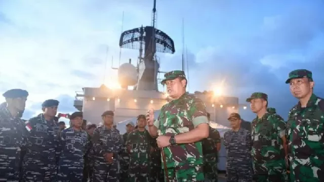 Konflik Laut Natuna, Presiden Jokowi Gelar Pasukan di Perbatasan - GenPI.co