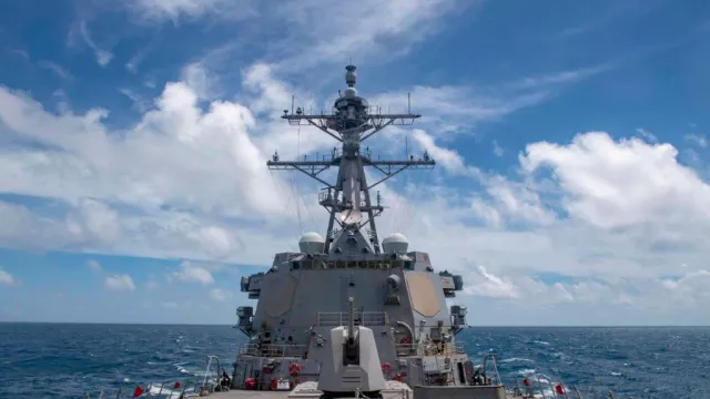 China Panas, Kapal Perang Amerika Siap Ditenggelamkan - GenPI.co