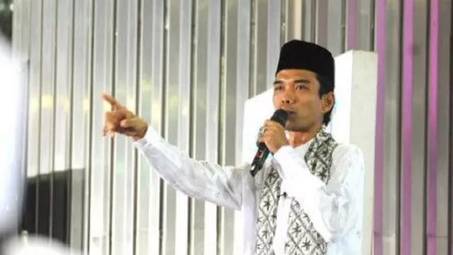 Akun Medsos Ustaz Abdul Somad Hilang, Pakar Hukum: Mulai Diincar - GenPI.co