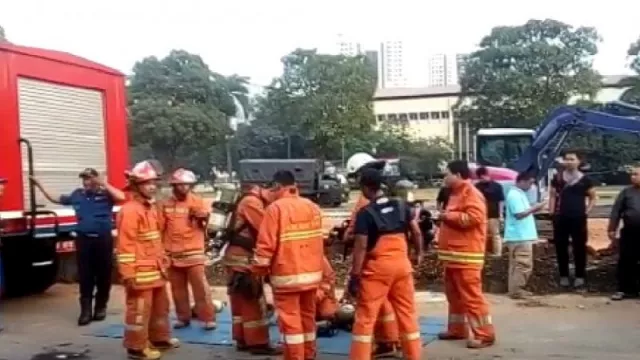 Gudang Penyimpanan Sangkur Polda Metro Jaya Terbakar - GenPI.co
