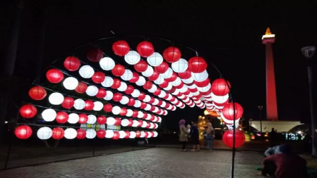 Festival Lampu Hias di Monas Hadirkan Sosok Pahlawan - GenPI.co