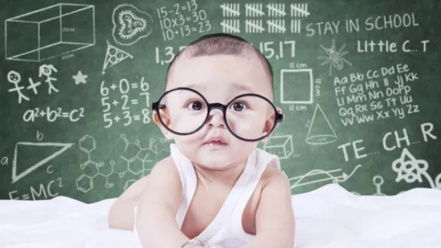 Nama Bayi Bermakna Cerdas dan Berilmu, Ayah Bunda Silakan Pilih - GenPI.co