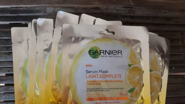 Ini Masker Serum Terbaik Bikin Kulit Kusam Jadi Cerah Bercahaya - GenPI.co