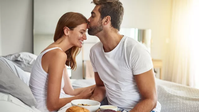 Cinta Tak Akan Pernah Padam, 5 Tips Jaga Hubungan Tetap Romantis - GenPI.co