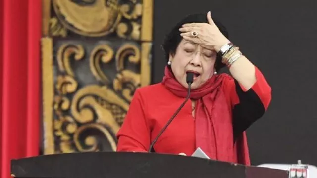 Megawati Jangan Panas, Masa Lalu Jokowi & Prabowo Lebih Dramatis - GenPI.co