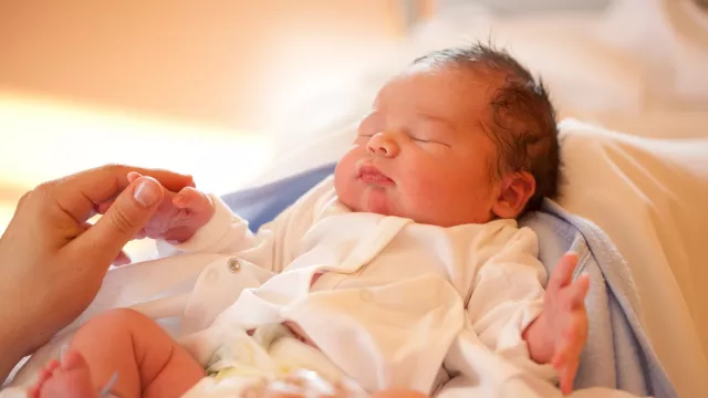 8 Inspirasi Nama Bayi dengan Makna Kejujuran - GenPI.co