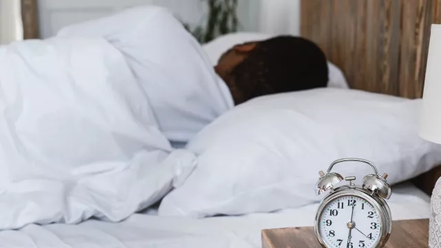 Bangun Kesiangan dan Tidak Baca Niat Sahur, Apakah Puasanya Sah? - GenPI.co Bangun Kesiangan dan Tidak Baca Niat Sahur, Apakah Puasanya Sah? - GenPI.co