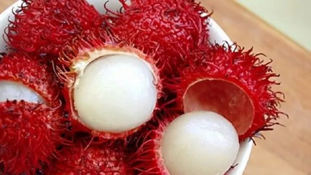 Minum Segelas Jus Rambutan Bisa Bikin Stamina Suami Tahan Lama - GenPI.co