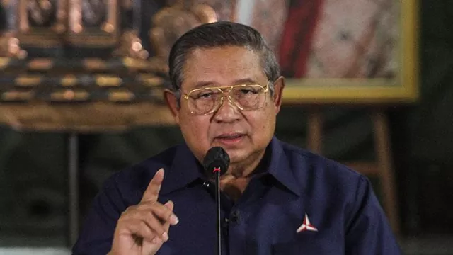SBY Punya Motif Tersembunyi untuk Singkirkan Moeldoko dari Istana - GenPI.co