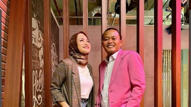 Terima Kabar Buruk Tentang Istri, Sule Naik Darah - GenPI.co