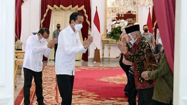 Diam Seribu Bahasa, Jokowi Gagal Paham dengan Pesan Amien Rais - GenPI.co