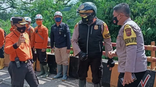 Polisi Periksa Yana, Orang yang Hilang di Cadas Pangeran - GenPI.co JABAR