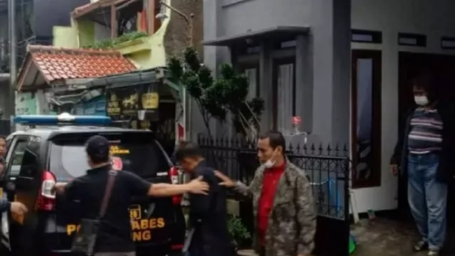 Pelaku KDRT yang Viral di Twitter Tertangkap Polrestabes Bandung - GenPI.co JABAR