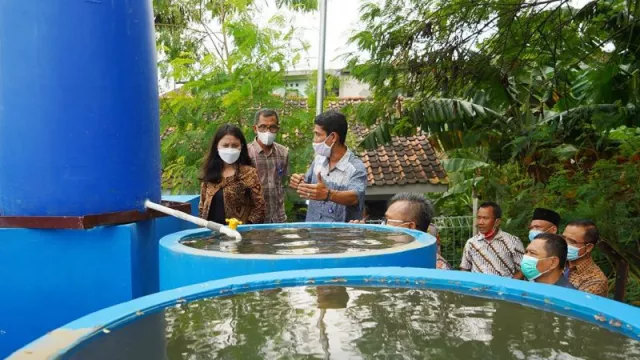 Bantu Warga, Peruri Dirikan Instalasi Pengolahan Air di Karawang - GenPI.co JABAR