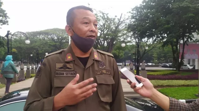 Satpol PP: Ada Kerumunan saat Perayaan Imlek di Mal Kota Bandung - GenPI.co JABAR