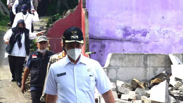 150 Bangunan di Lahan Eks BLBI Dibongkar Pemkot Bogor - GenPI.co JABAR