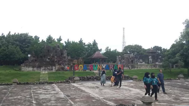 Kota Cirebon PPKM Level 4, Taman Air Gua Sunyaragi Tetap Buka - GenPI.co JABAR