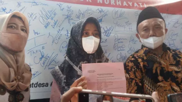 Soal Kasus Korupsi Mantan Kades Citemu, Sikap Nurhayati Tegas - GenPI.co JABAR