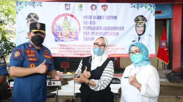 Berkinerja Baik, Petugas Damkar Kota Cirebon akan Dikasih Ini - GenPI.co JABAR