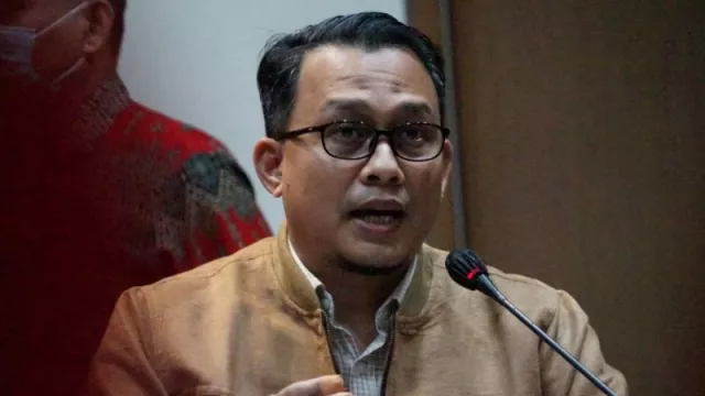 OTT Wali Kota Bandung, KPK Amankan Uang Pecahan Rupiah - GenPI.co JABAR