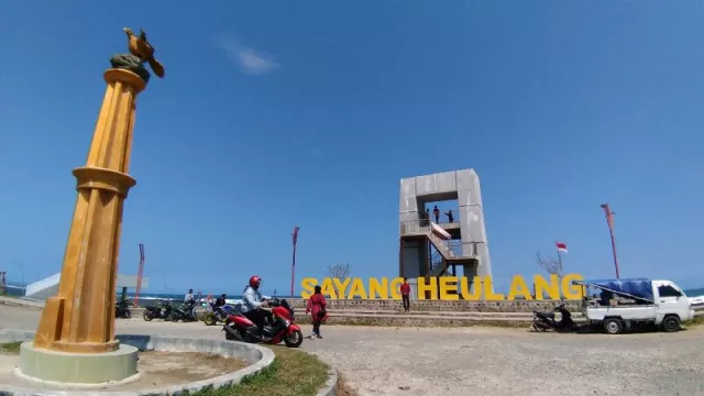 Hasil Belajar di Pangandaran, Garut Mulai Benahi Wisata Pantai - GenPI.co JABAR