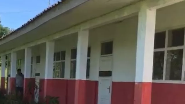 Bangunan Sekolah di Cianjur disegel, Alasannya Bikin Ternganga - GenPI.co JABAR