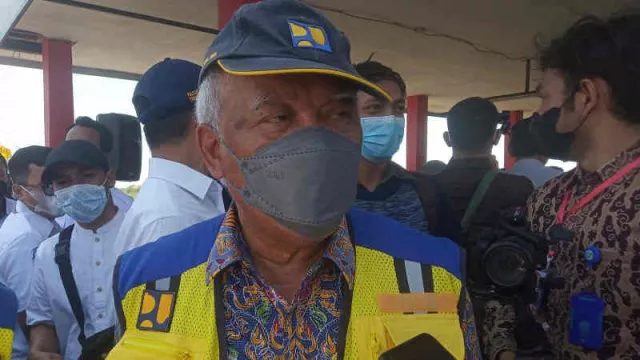 Nelayan Cirebon Curhat, Menteri PUPR Langsung Putar Otak - GenPI.co JABAR