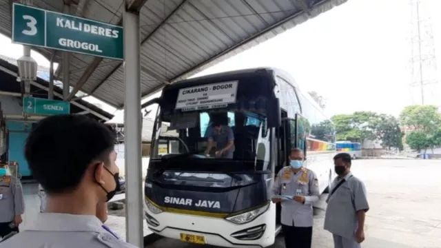 Dishub Jabar Cek Armada Bus di Terminal Cikarang, Begini Hasilnya - GenPI.co JABAR