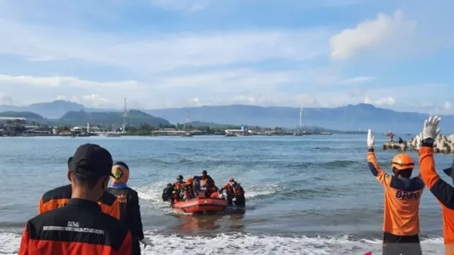 Satu Jasad Wisatawan yang Hilang di Pantai Citepus ditemukan - GenPI.co JABAR