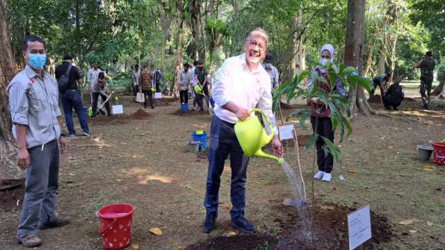 Rekor Muri Pecah Pada Saat Hari Jadi ke-205 Kebun Raya Bogor - GenPI.co JABAR