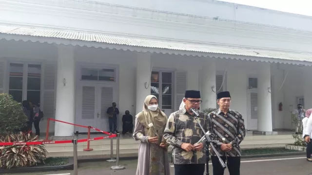 Reaksi Bima Arya Sesudah Bertemu Ridwan Kamil di Gedung Pakuan - GenPI.co JABAR